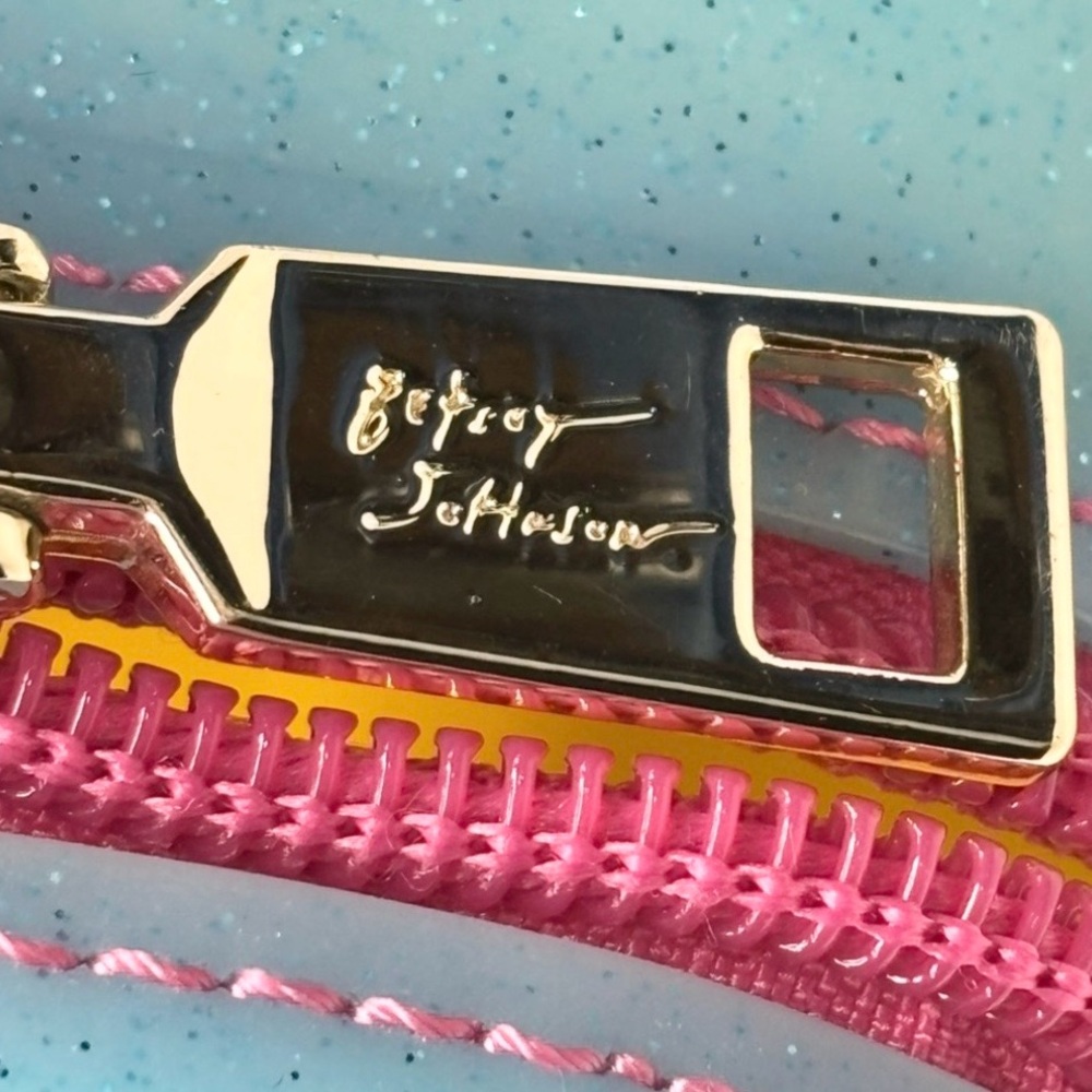 NWT Betsey Johnson Kitsch Bear Necessity Rainbow Gummy Crossbody Polymer Bag - Picture 10 of 16